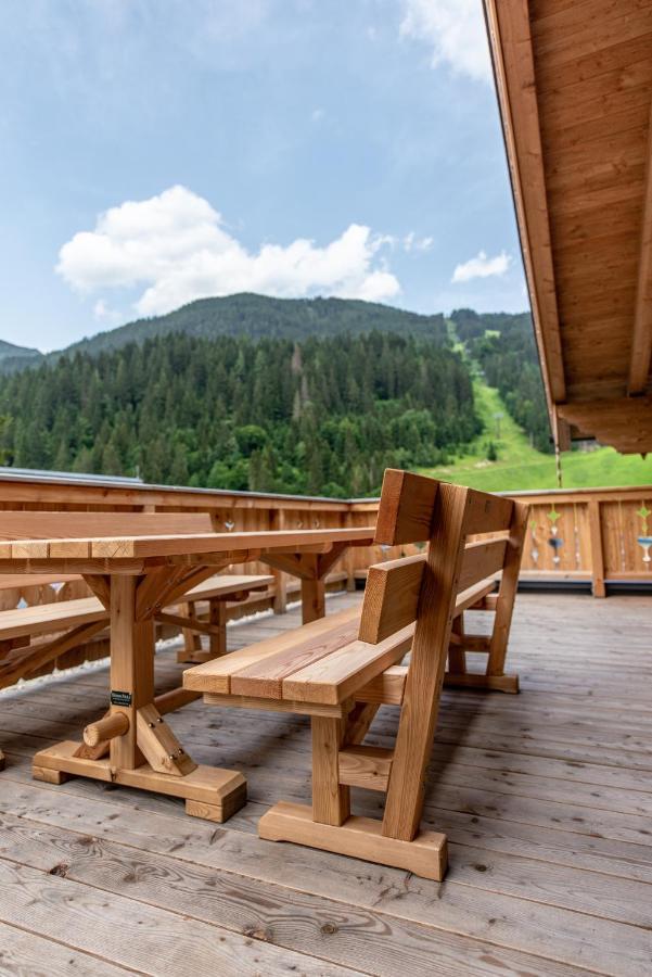 Natursinn Mountainchalets Flachau Exterior photo